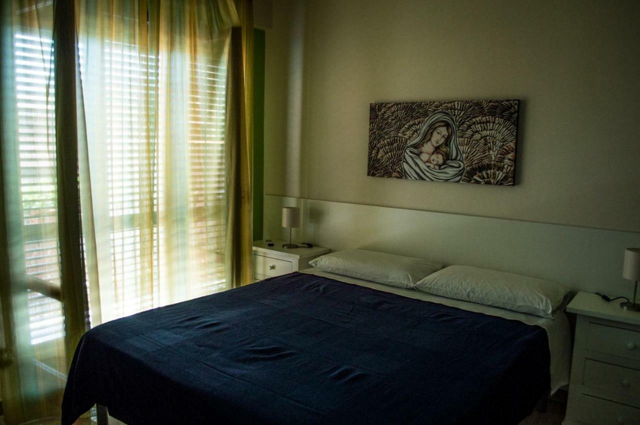 Golden House City Milazzo Luaran gambar